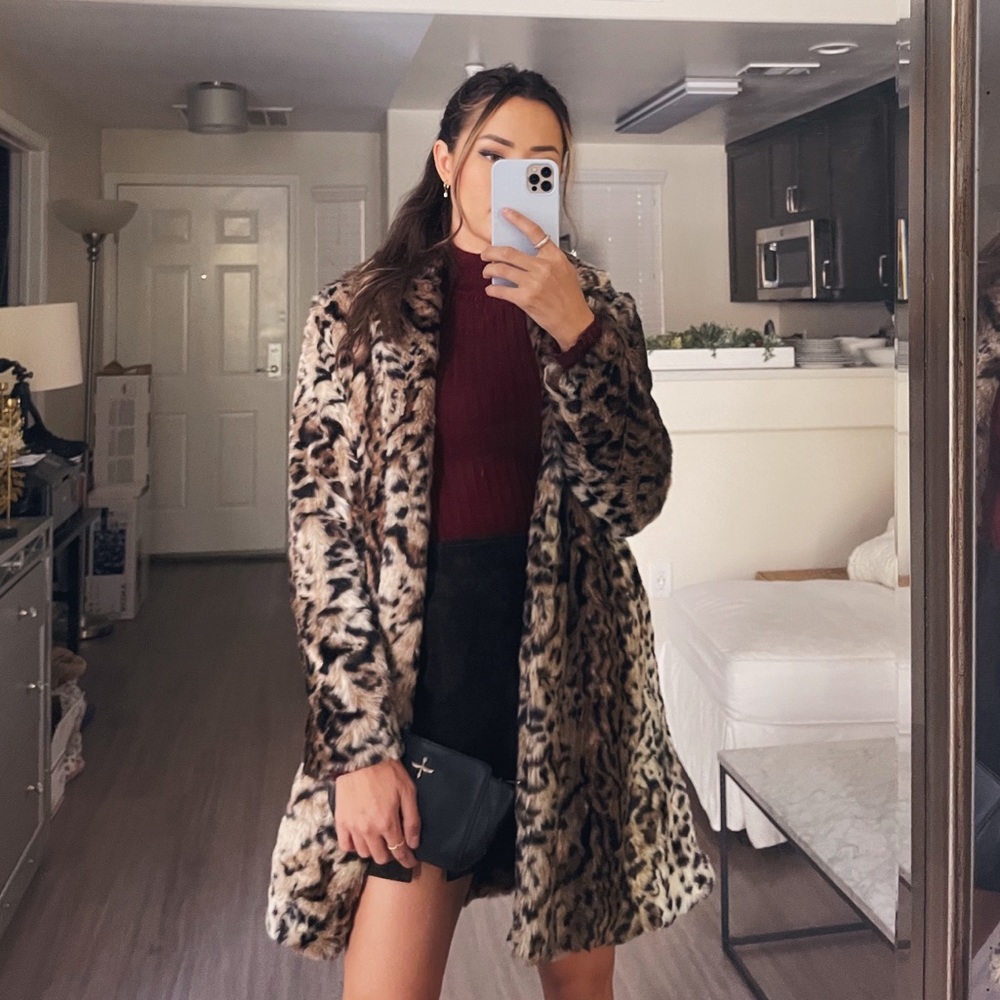 NWOT BB Dakota Faux Fur Leopard Coat